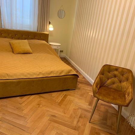 New Oldtown Apartment Near St Martin Cathedral, Ac, Balcony Братислава Экстерьер фото